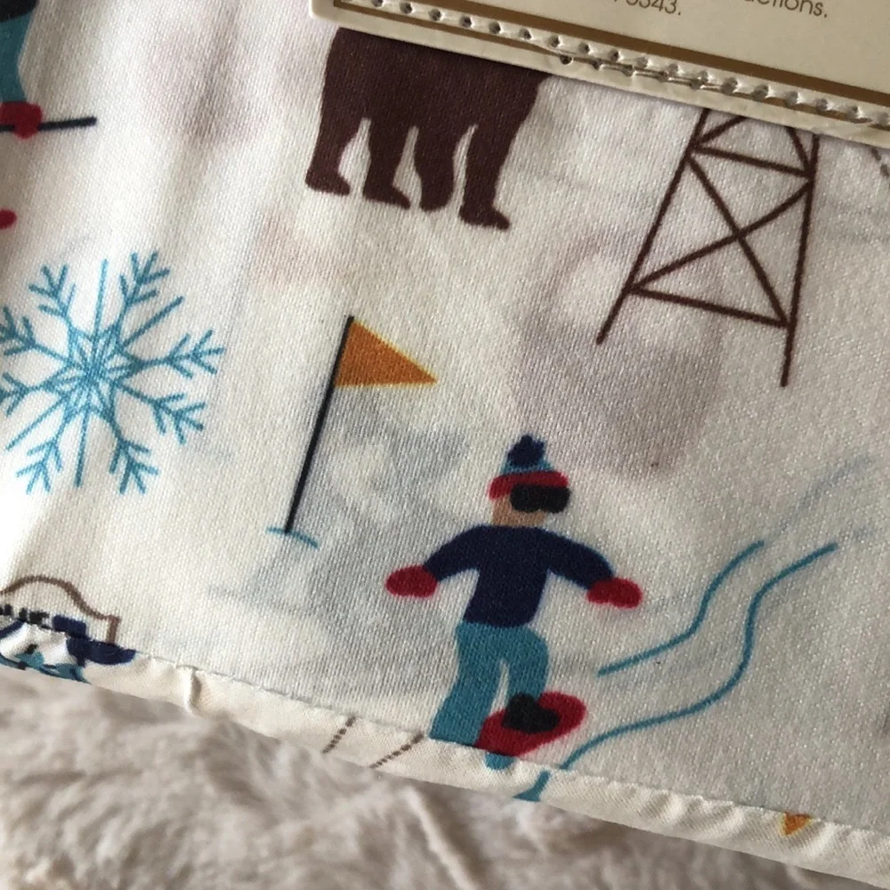 Wellesley Manor Ski Mountain Sheet Set - FULL